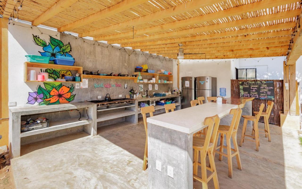 Brisas de Zicatela Surfnest Tamarindos 호스텔 외부 사진
